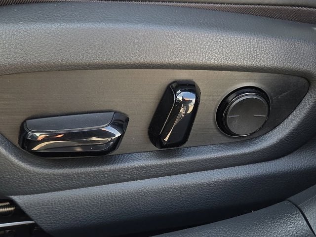 2026 Lexus UX 300h F SPORT DESIGN