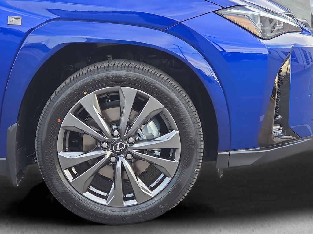 2025 Lexus UX 300h F SPORT Design