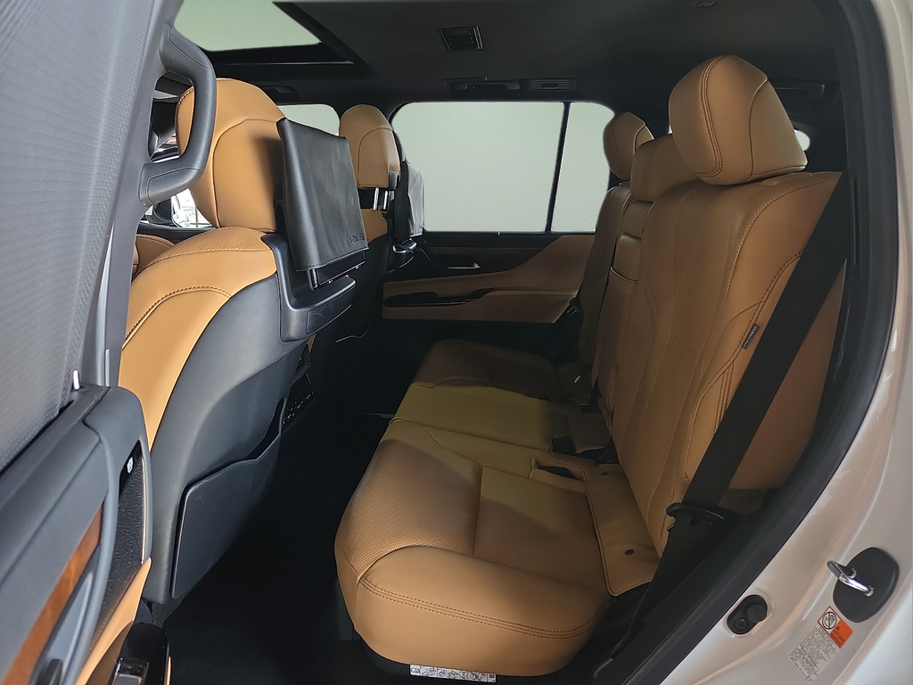 2023 Lexus LX 600 Luxury