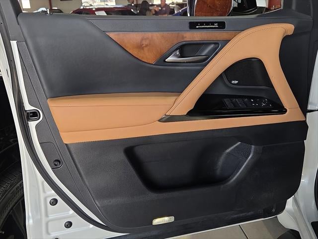 2023 Lexus LX 600 Luxury