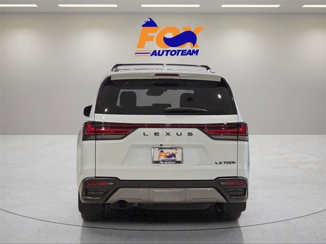 2026 Lexus LX 700h LUXURY