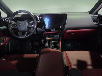 2025 Lexus NX 350h Premium
