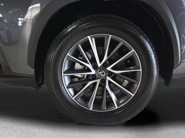 2025 Lexus NX 350h Premium