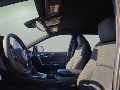 2025 Toyota RAV4 Plug-In Hybrid SE