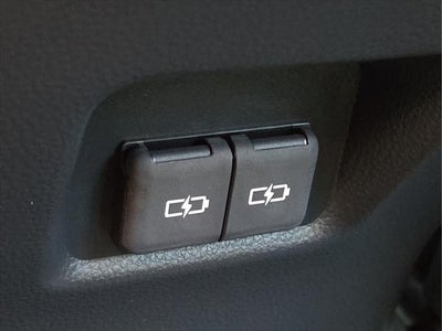 2025 Toyota RAV4 Plug-In Hybrid SE