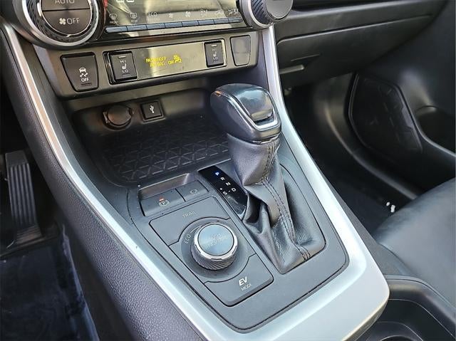 2020 Toyota RAV4 Hybrid XSE