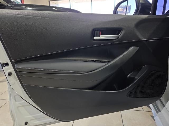 2025 Toyota Corolla Hatchback SE