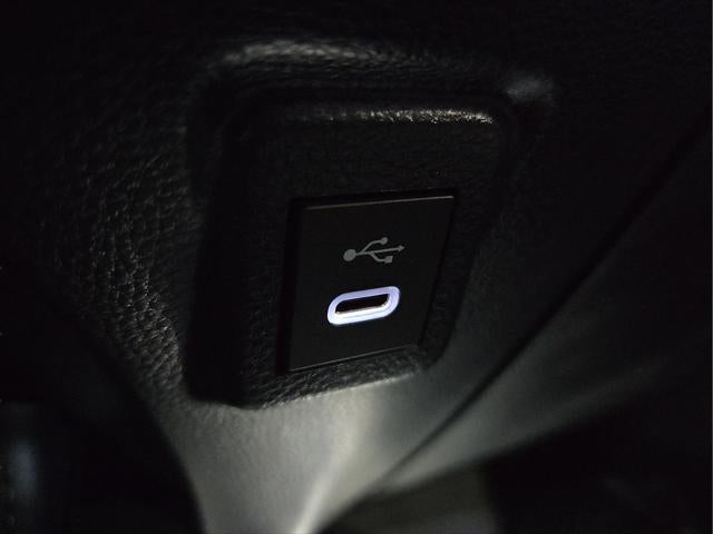 2025 Toyota Corolla Hatchback SE