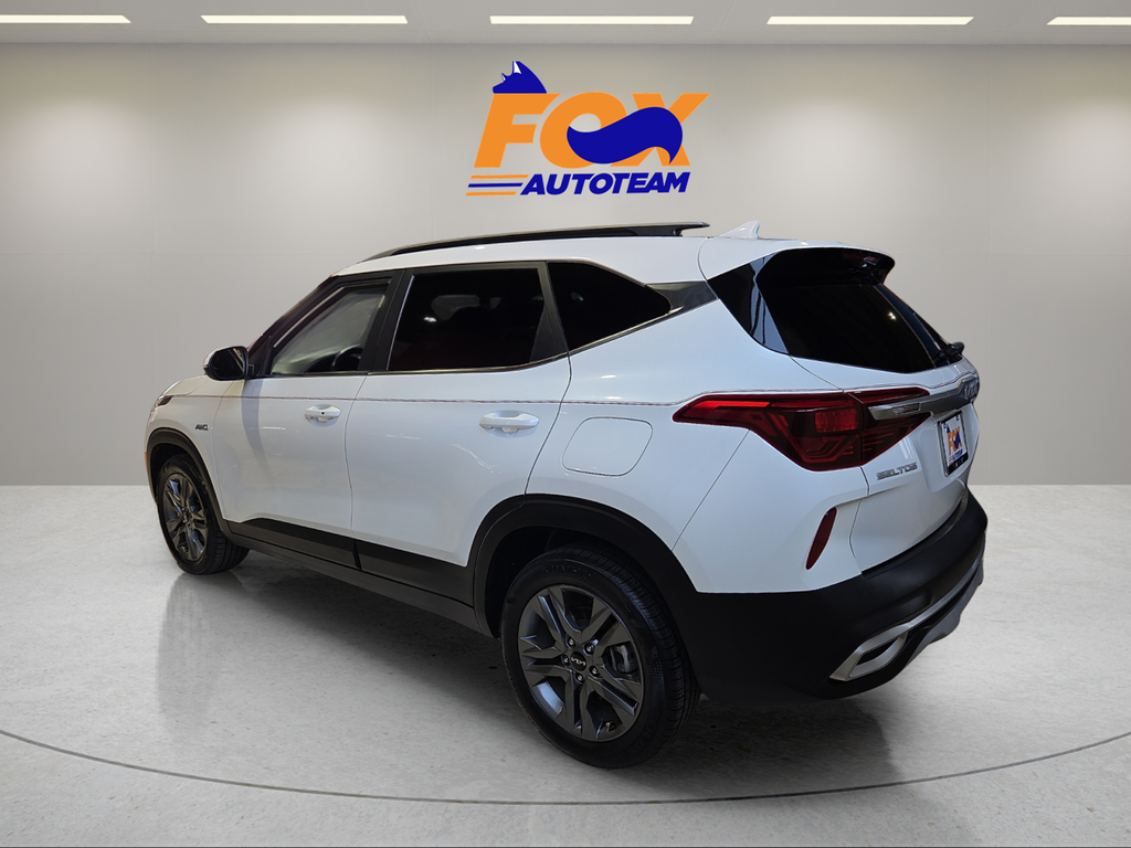 2023 Kia Seltos S