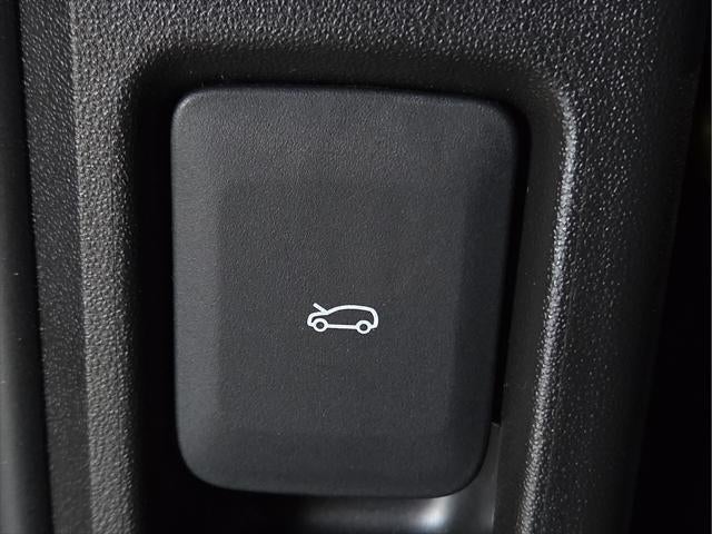 2023 Land Rover Range Rover Evoque R-Dynamic SE