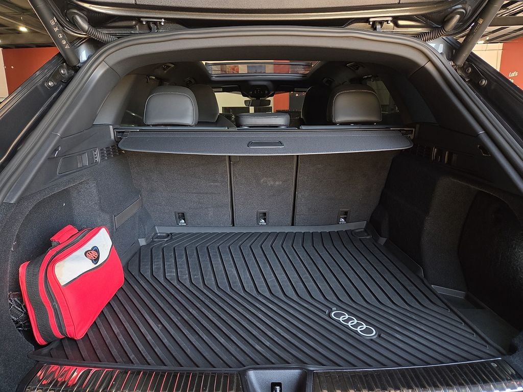 2025 Audi SQ5 3.0T Premium Plus quattro