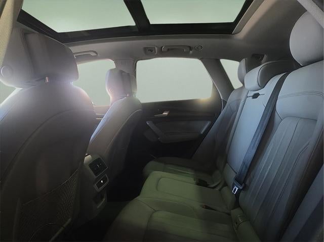 2023 Audi Q5 45 S line Premium quattro