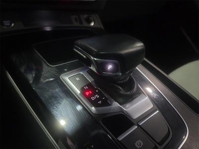 2023 Audi Q5 45 S line Premium quattro