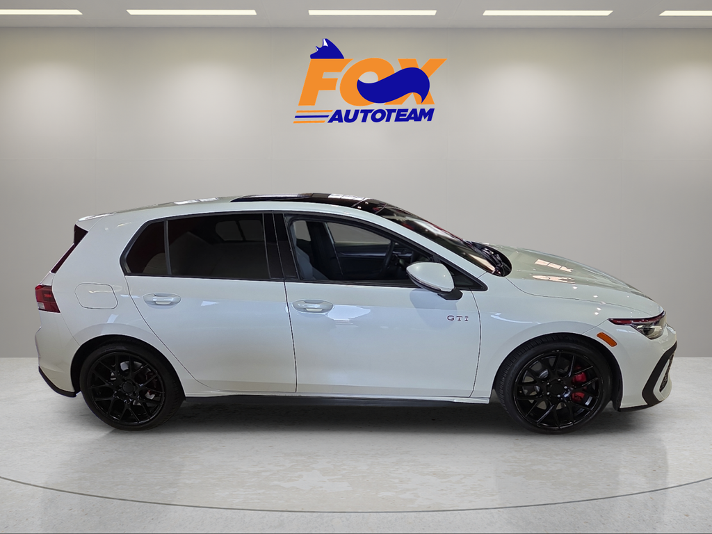 2025 Volkswagen Golf GTI 2.0T SE