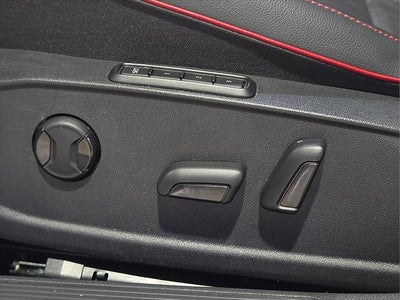 2025 Volkswagen Golf GTI 2.0T SE