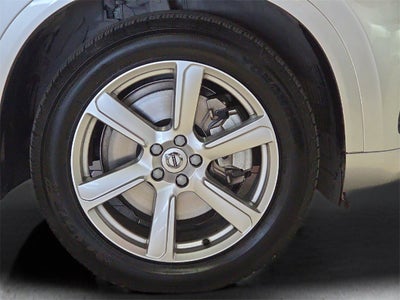 2021 Volvo XC90 T5 Momentum