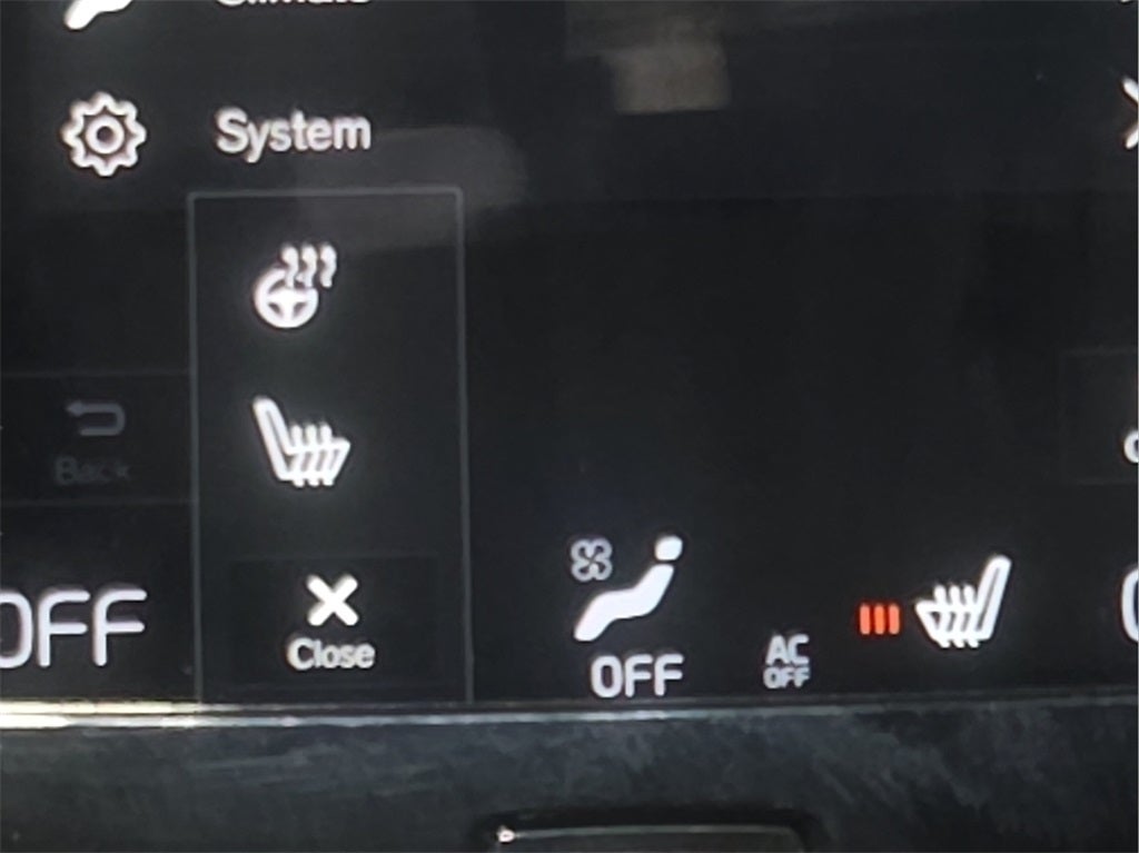 2021 Volvo XC90 T5 Momentum