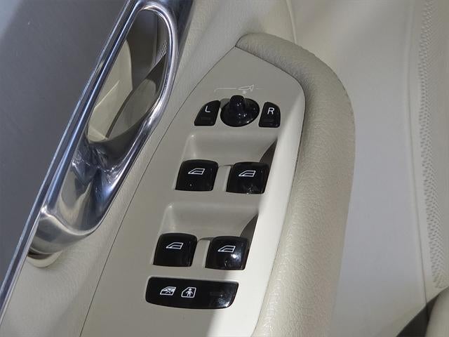 2021 Volvo XC90 T5 Momentum