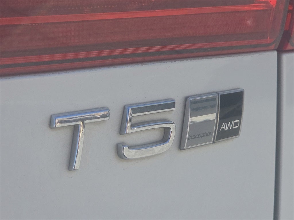 2020 Volvo XC60 T5 Inscription