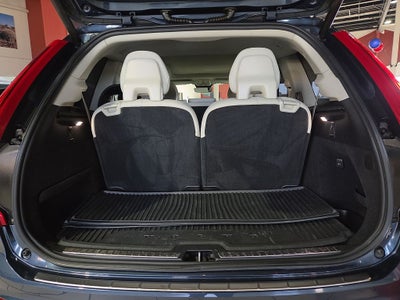 2025 Volvo XC90 B5 Plus